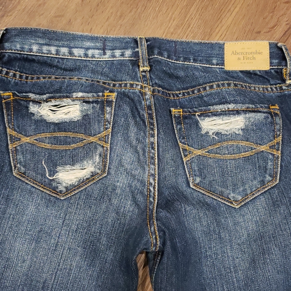 Abercrombie & fitch low cut cropped ripped jeans 0 - Picture 3 of 4